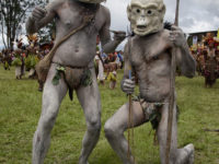 14- Asaro Mud Men